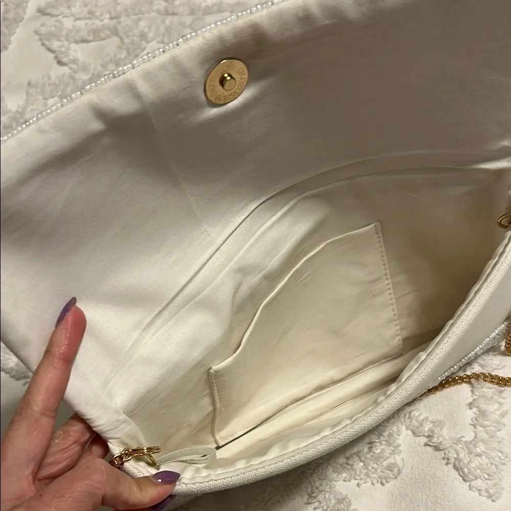 White Beaded 'Bride' Clutch - Picture 4 of 4